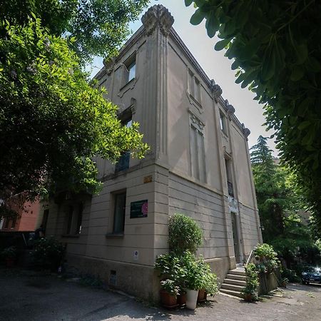 Le Ortensie Di Via Rossetti Panzió Trieszt Kültér fotó