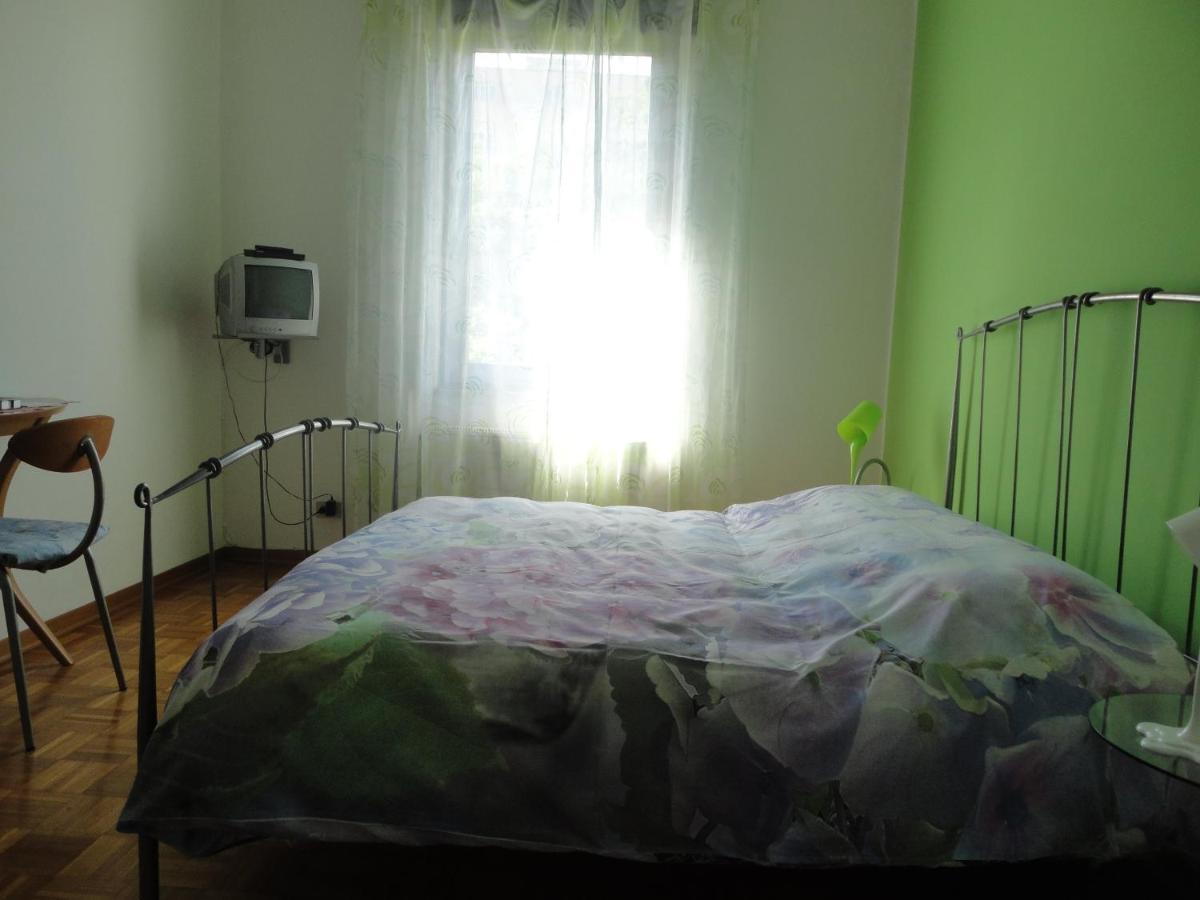 Le Ortensie Di Via Rossetti Panzió Trieszt Kültér fotó